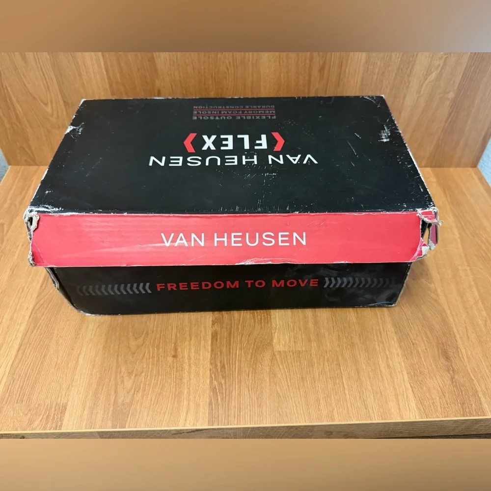 Van Heusen Flex Black Dress Shoes Men’s Size 10W | Like New | Box Included